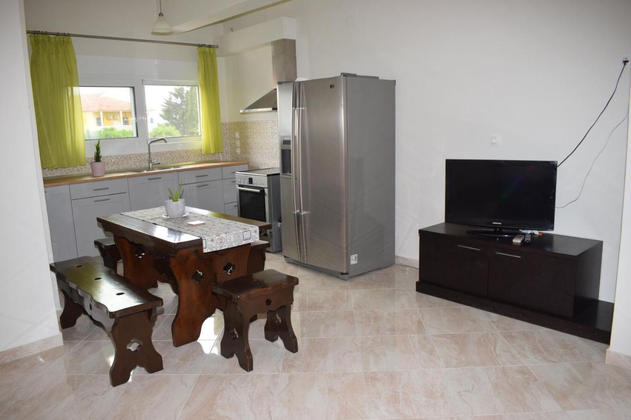 Mary'S Apartments Close To The Sea Agios Georgios  Exterior photo