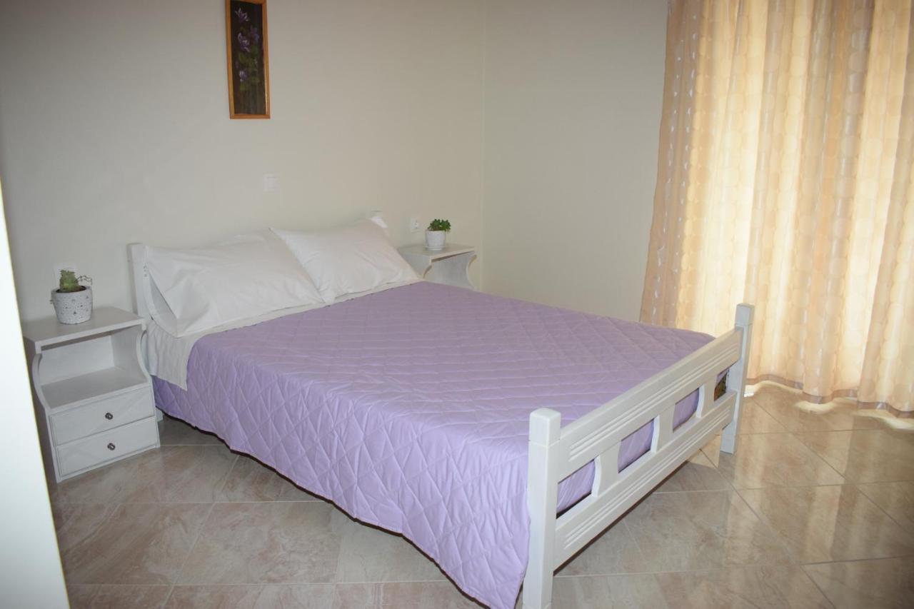 Mary'S Apartments Close To The Sea Agios Georgios  Exterior photo